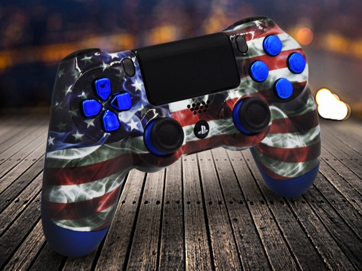 Custom PS4 American Flag Controller With Blue Accents